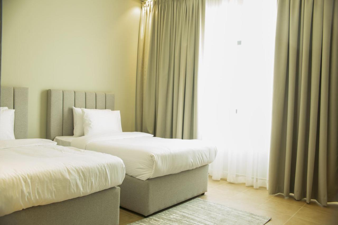 Infinity Tower Suites Wll Манама Екстериор снимка