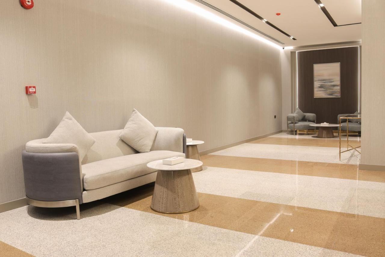 Infinity Tower Suites Wll Манама Екстериор снимка