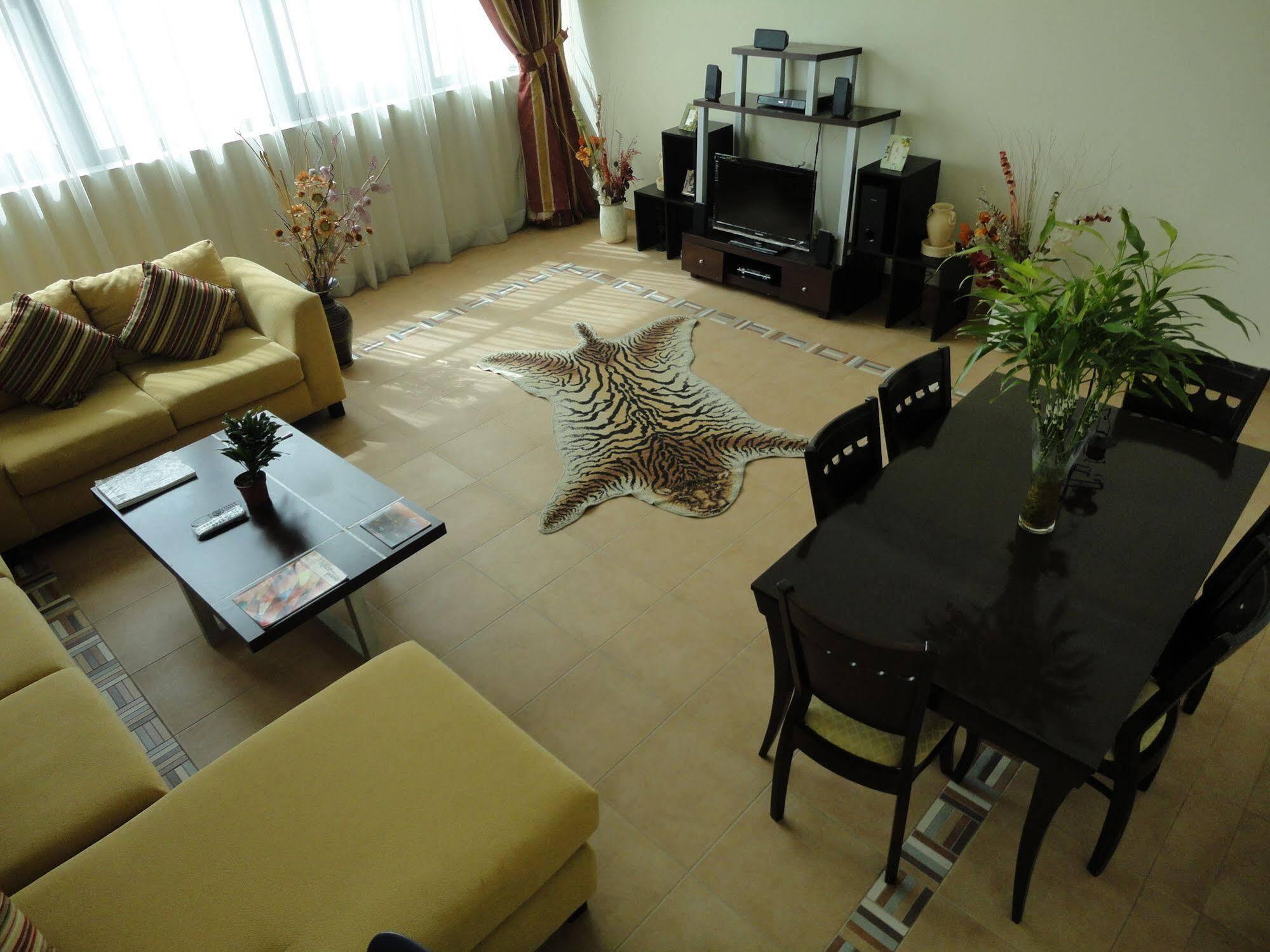 Infinity Tower Suites Wll Манама Екстериор снимка